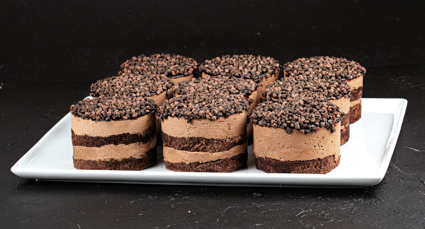 MONO CHOCOLATE CAKE (9 PIECES)