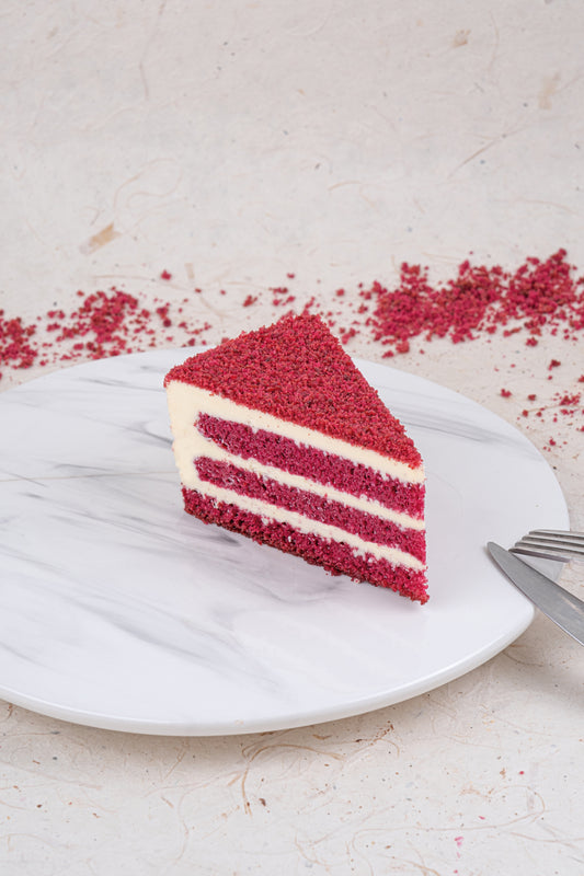 RED VELVET CAKE (10 SLICES)