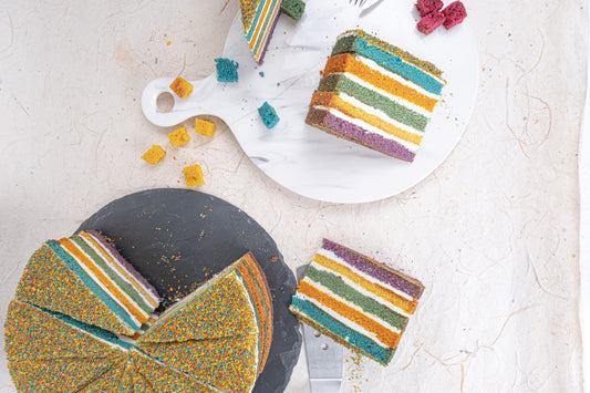CARNAVAL RAINBOW CAKE (14 SLICES)