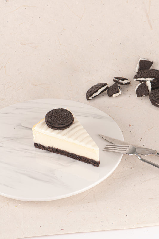 LEMON & OREO CHEESECAKE (12 SLICES)