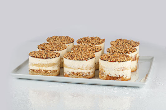 MONO HAZELNUT CARAMEL CAKE (9 PIECES)